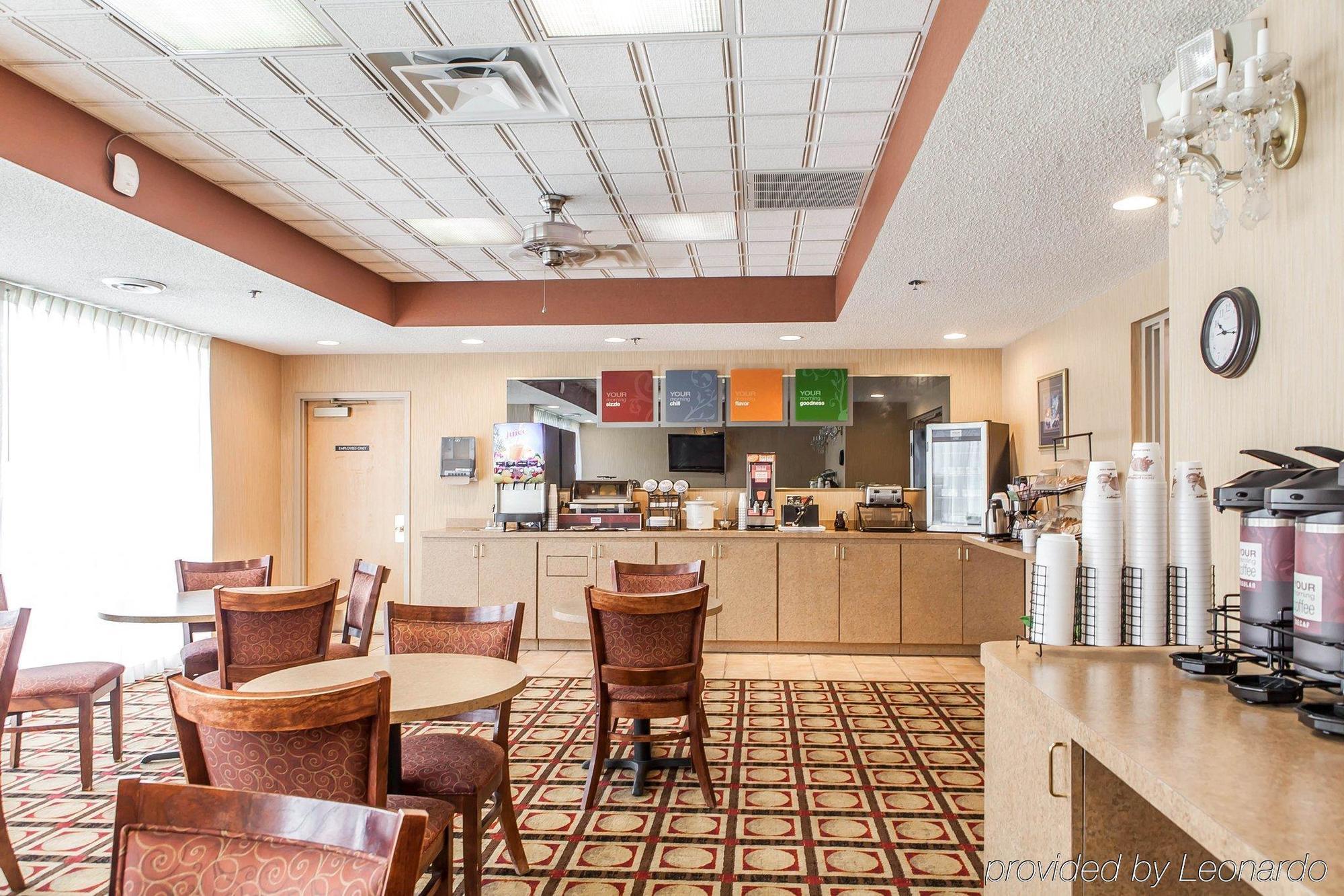 Econo Lodge Newport Exterior photo